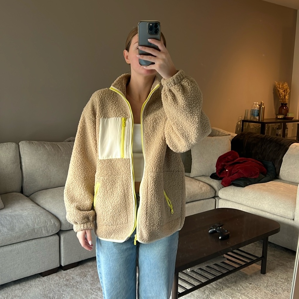 Sherpa Lightweight Jacket